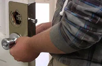 Universal Locksmith Store Oakland, CA 510-789-0840 Universal Locksmith Store Oakland, CA 510-789-0840 - 12-locks-replace